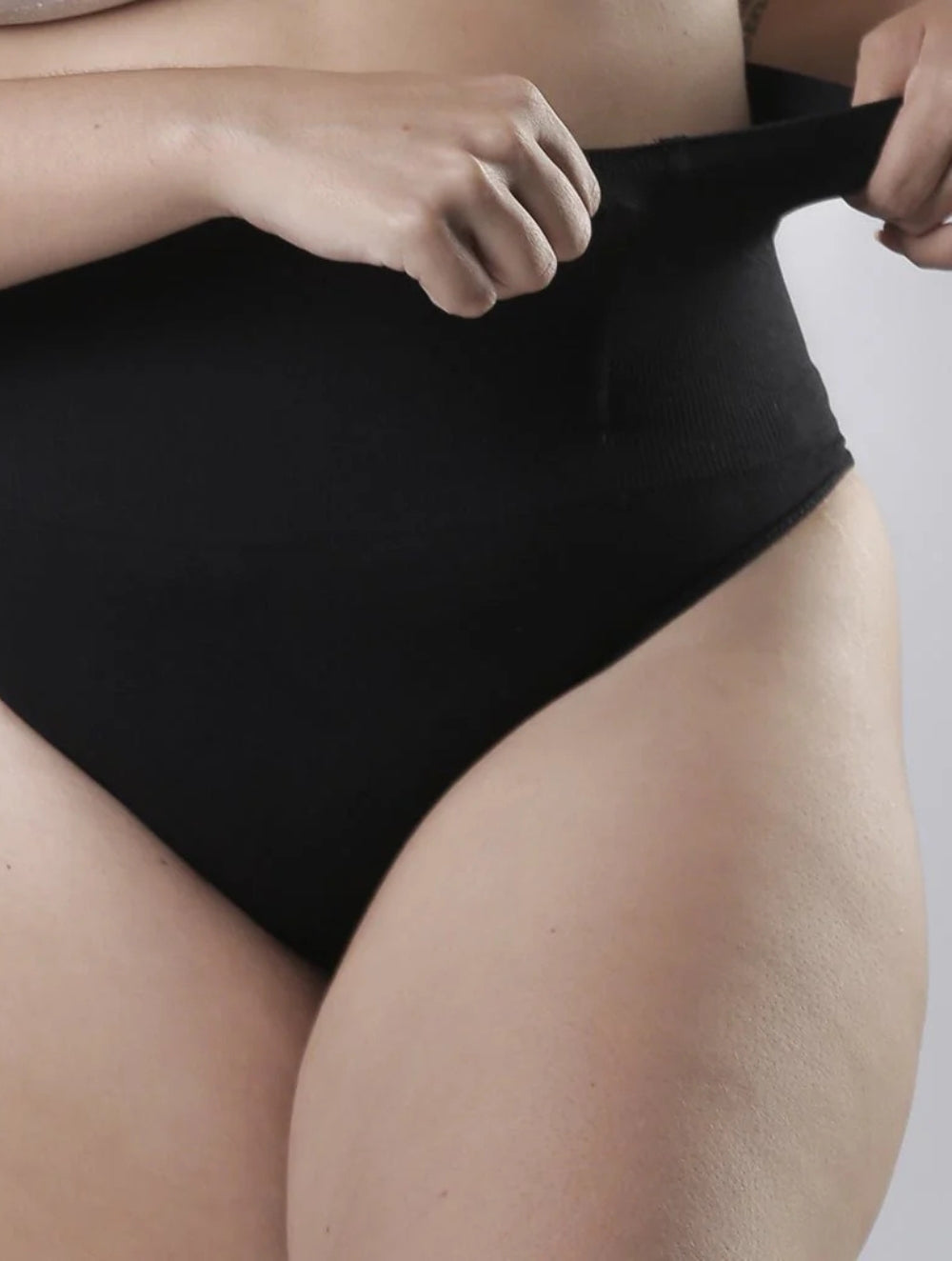 Tanga Control de Abdômen ChiquitaChic - Paga 1 y Recibes 2